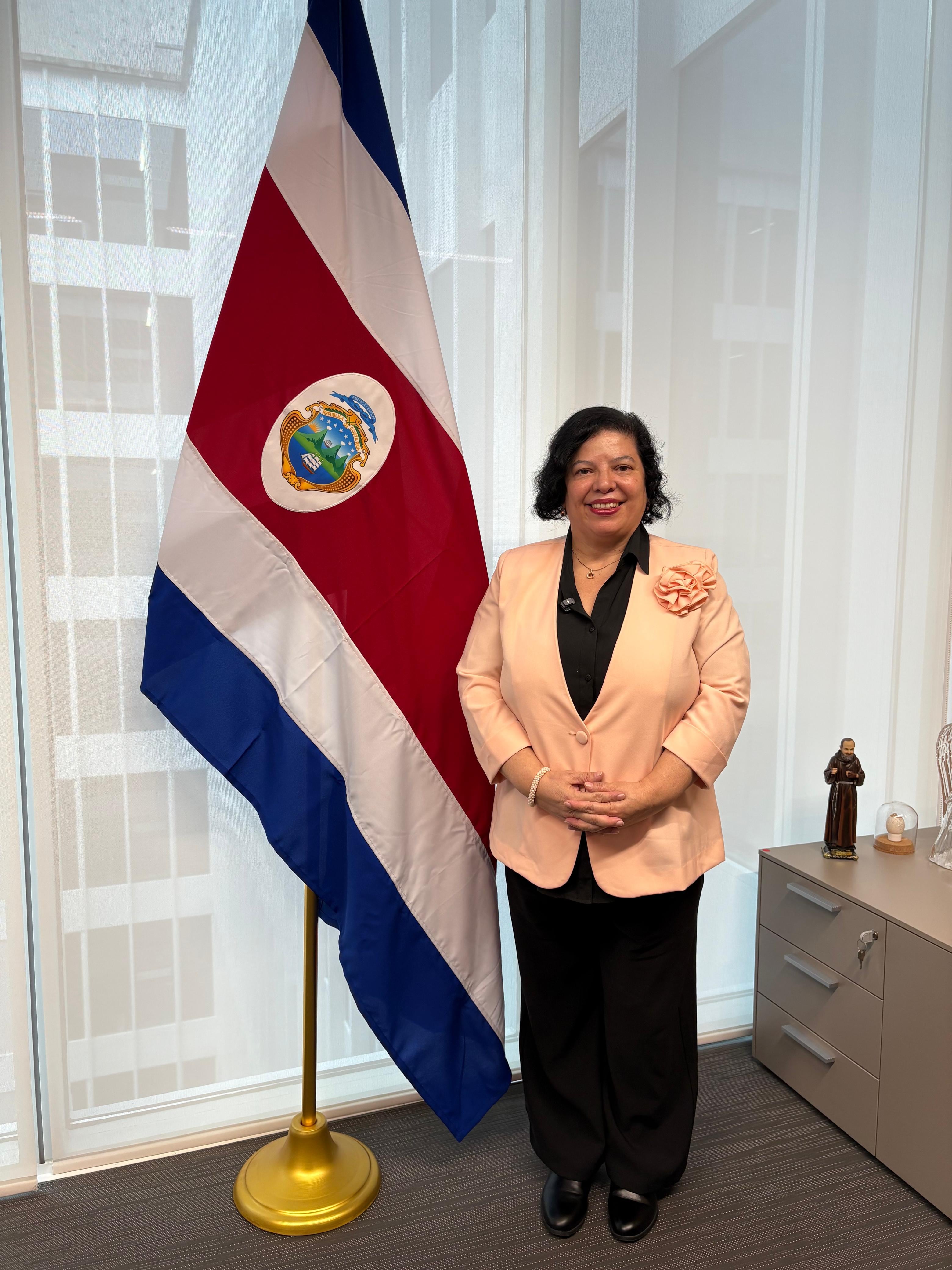 Diputada Ángela Aguila Vargas
