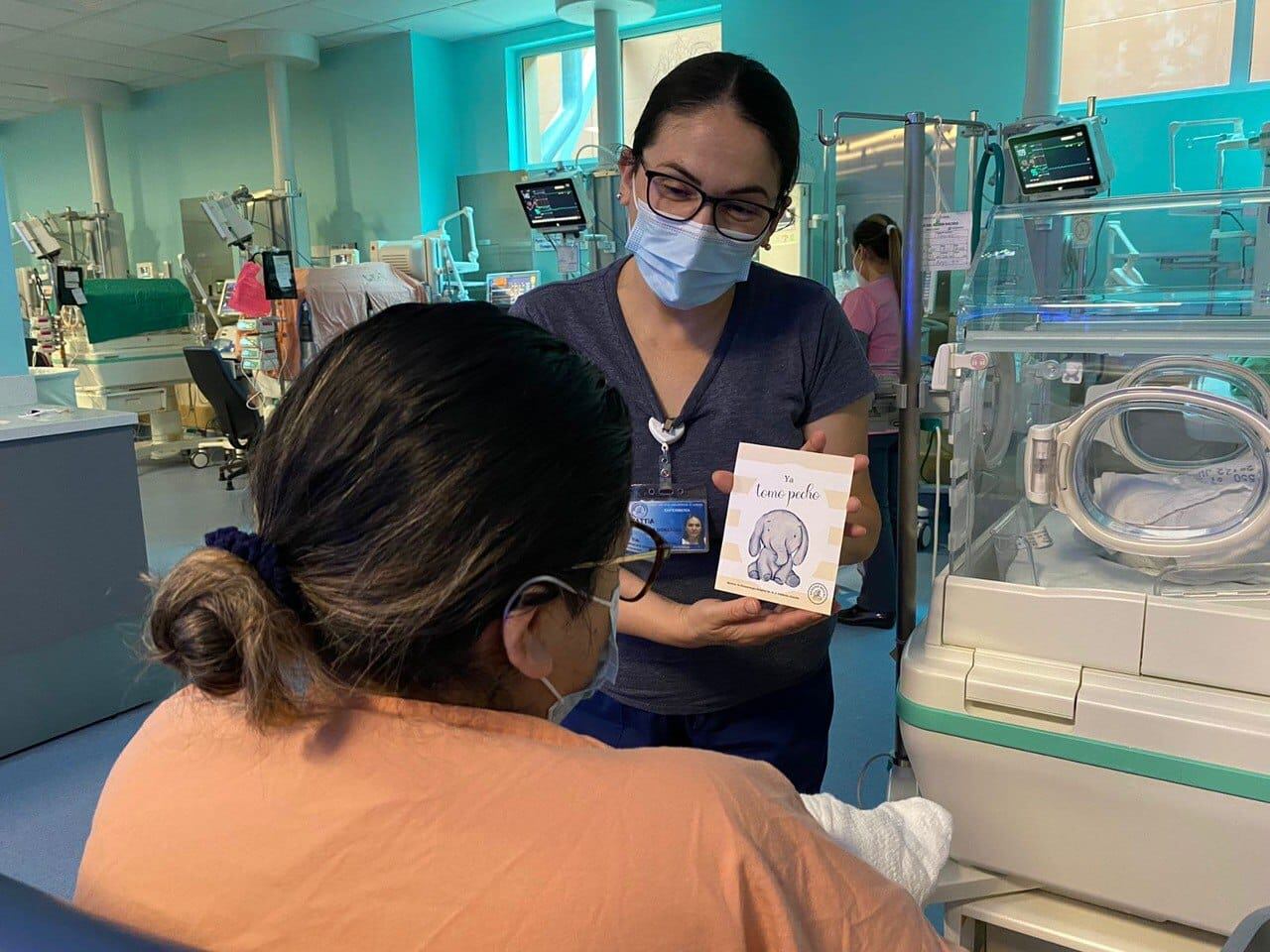 Bebés internados en cuidados intensivos, cuidados intermedios y cuidados generales del Servicio de Neonatología del hospital Rafael Ángel Calderón Guardia guardarán un recuerdo de su estancia y avance durante su internamiento