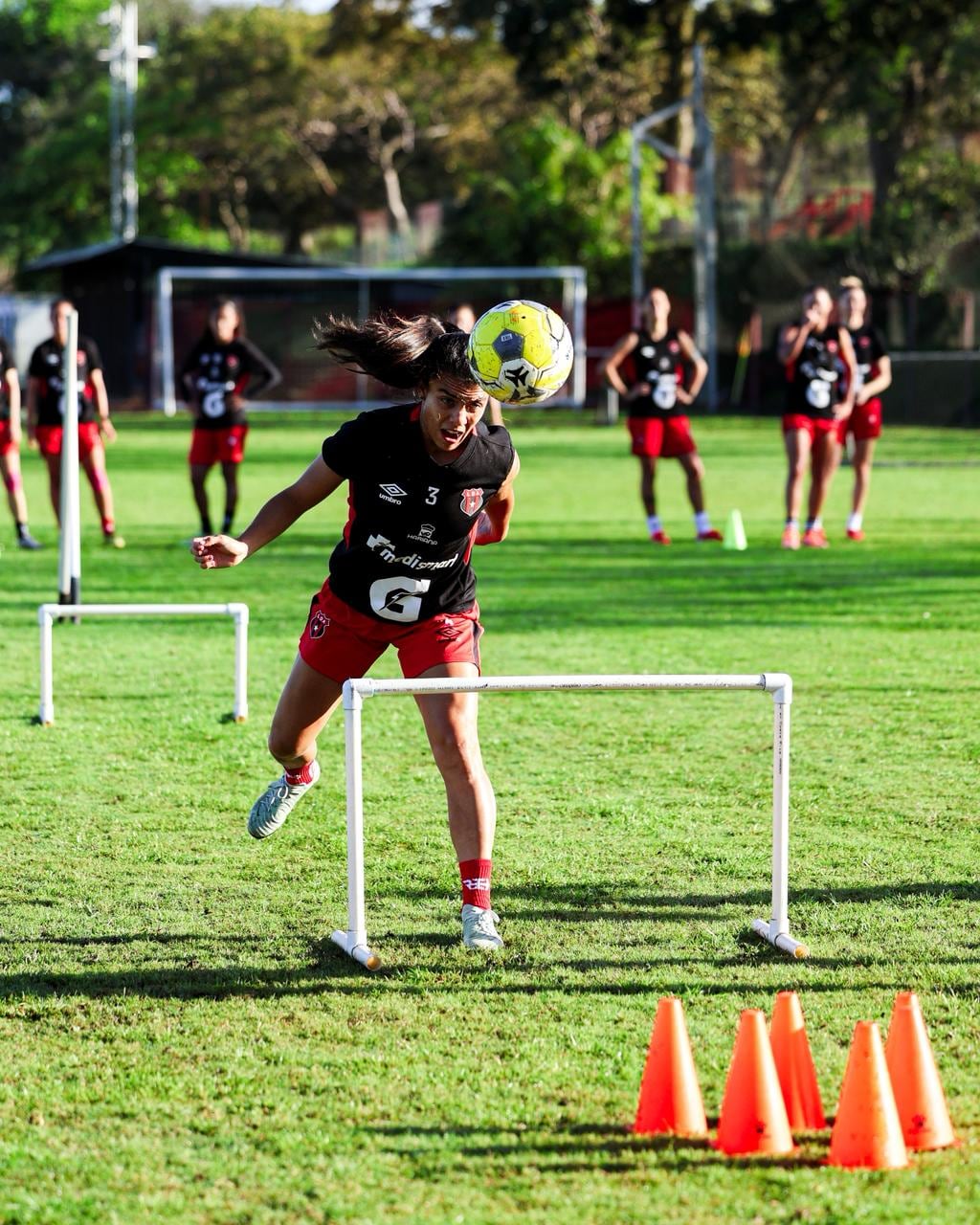 Gabriela Guillén, jugadora de Alajuelense.