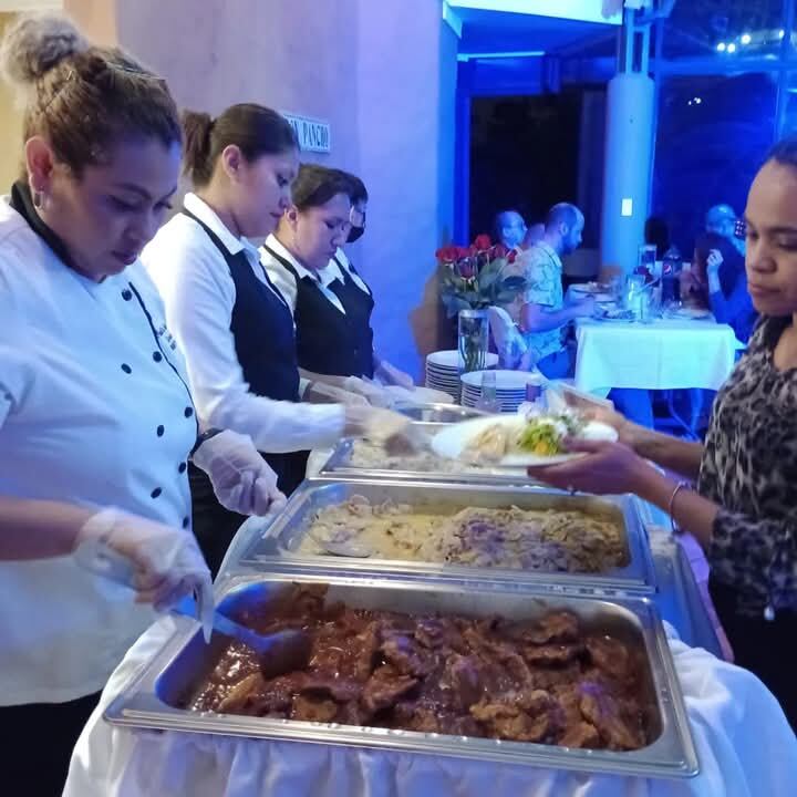 Paula Lindo es una nicaragüense bien empunchada que llegó a Costa Rica hace 25 años y ha logrado abrirse campo poco a poco en una importante industria