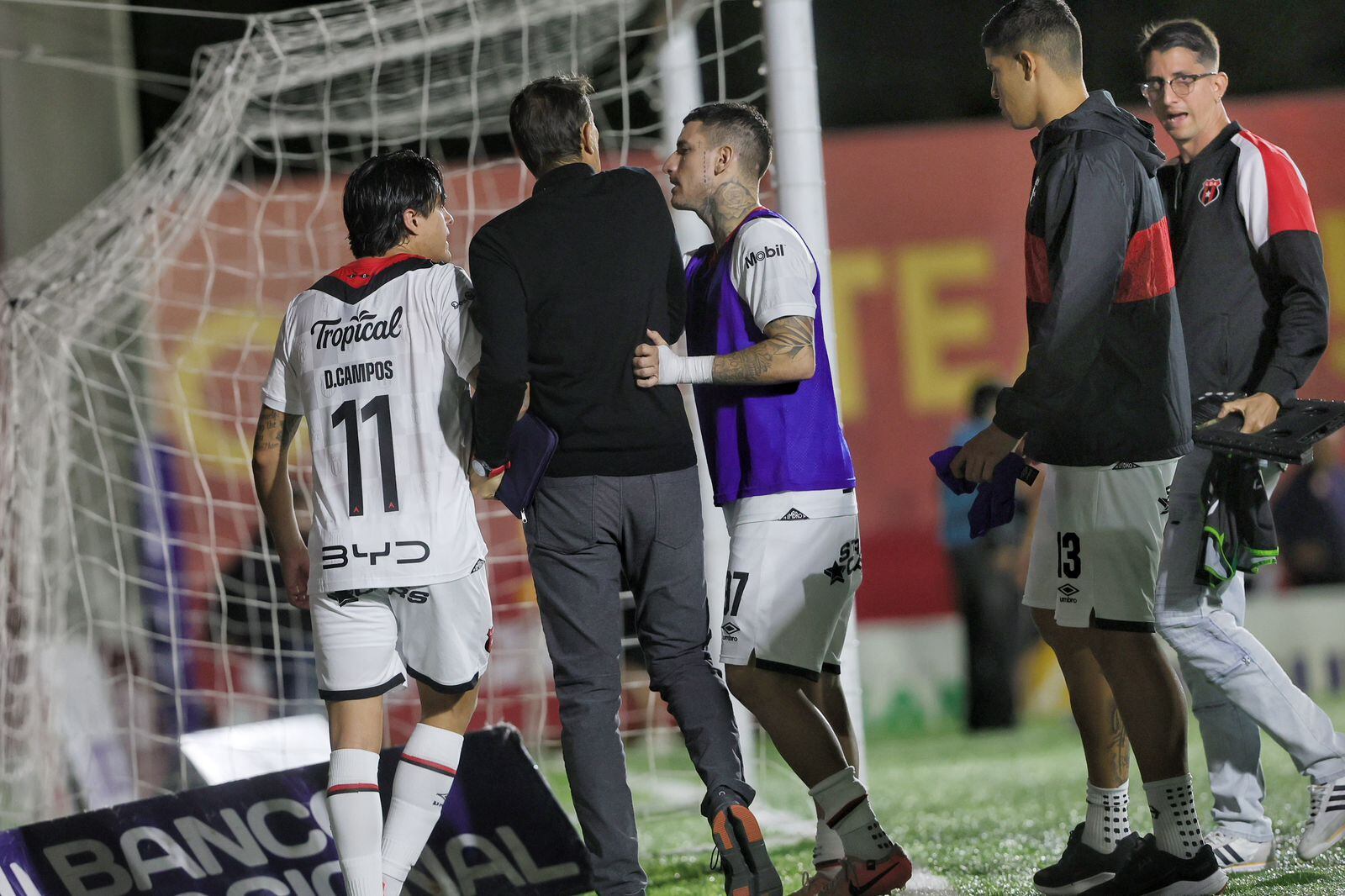 Altercado con encargado de prensa de Alajuelense