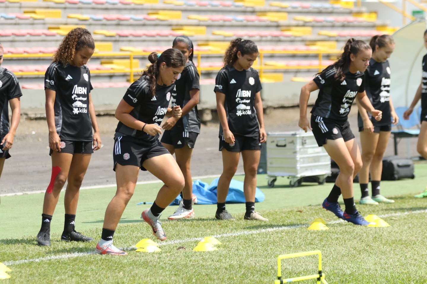 Selección femenina sub-20 de Costa Rica afina los últimos detalles para su debut mundialisita. Foto: Fedefútbol.