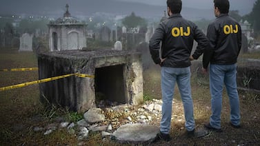OIJ investigó extraña exhumación de un sacerdote y descubrió algo que nadie esperaba