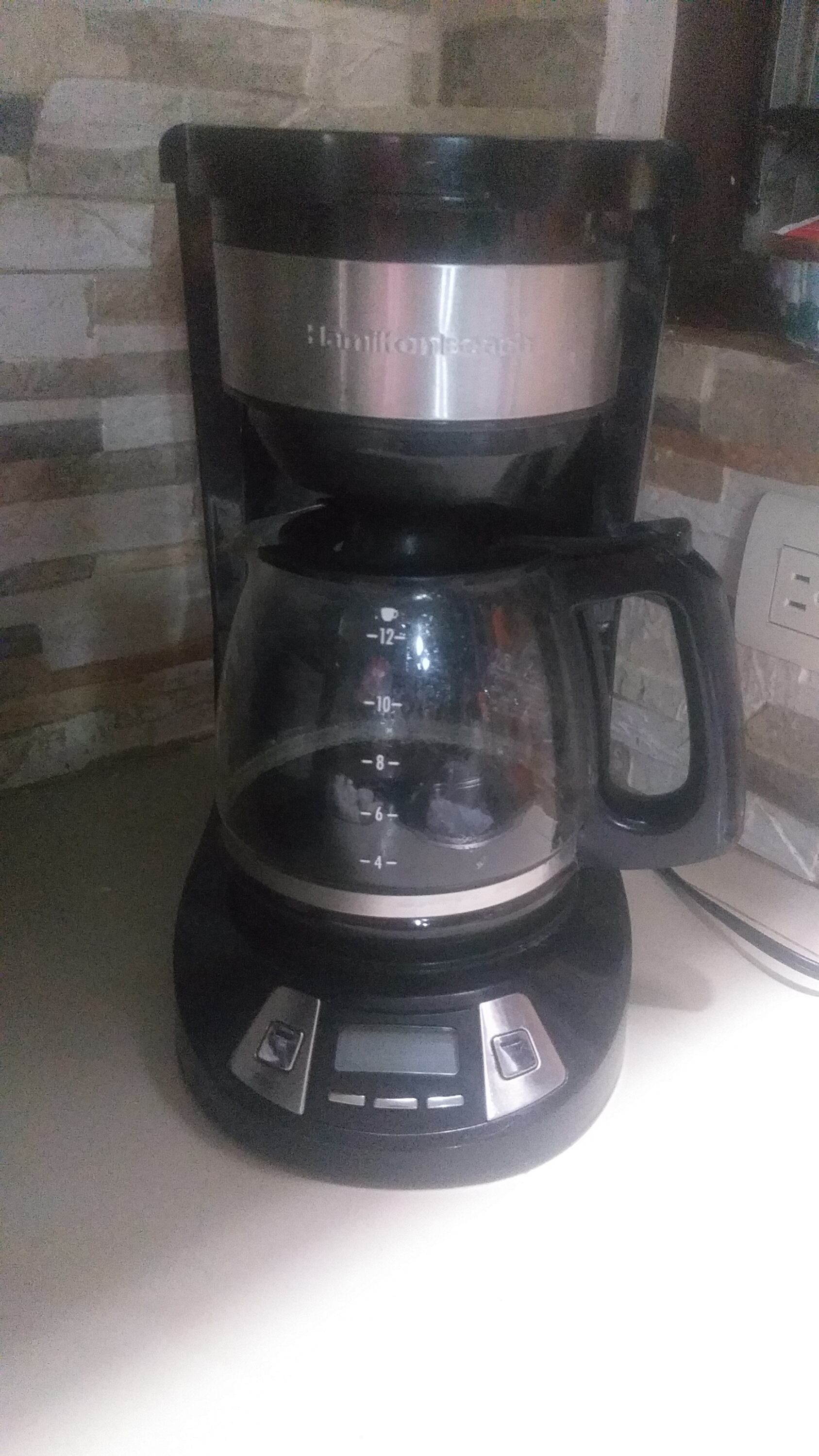 Rayo causa daños en electrodomésticos de casa en barrio México. Foto cortesía Flor Díaz.