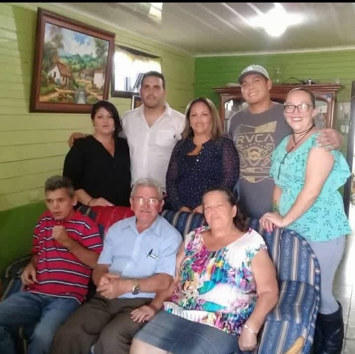 Pablo Camacho, expotero de exentrenador del Santos.