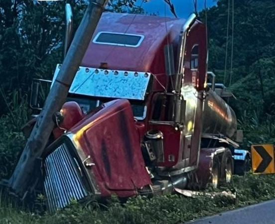 El accidente en la Ruta 32 dejó un herido de gravedad