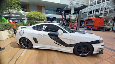 Fan de Star Wars transformó su Hyundai Tuscani en un Stormtrooper y quedó “de otra galaxia”