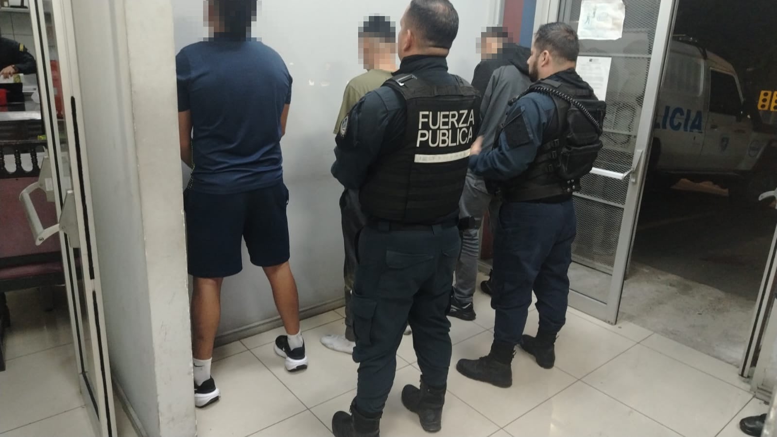Los sospechosos fueron detenidos poco después de la alerta en Aserrí.