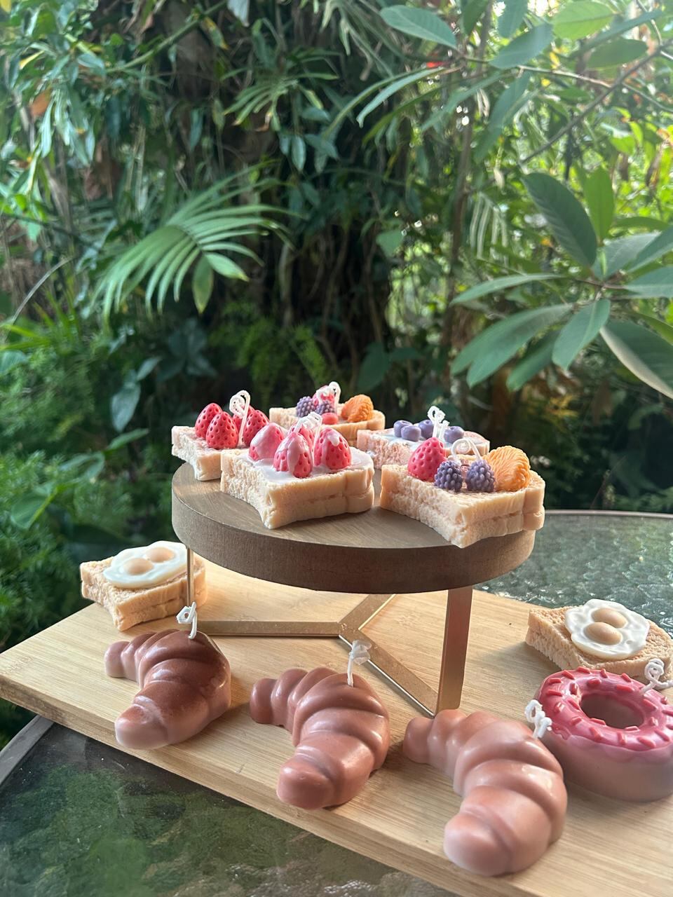 Pemela Solera emprendedora de velas y jabones