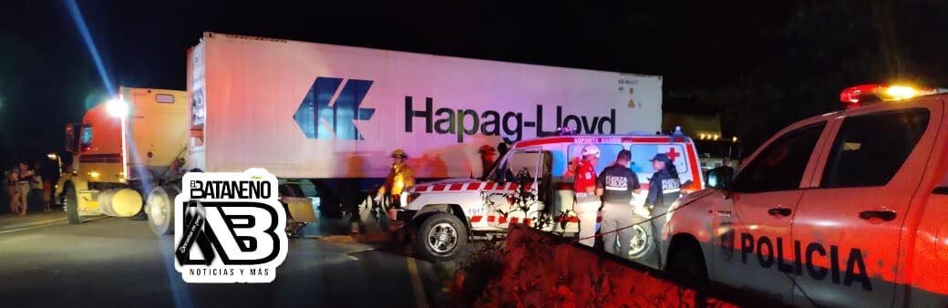 Un motociclista falleció la noche de este miércoles 18 de junio en un fatal accidente de tránsito contra un tráiler, sobre la ruta 32, a la altura de Carrandí, Limón. Foto: Bataneño