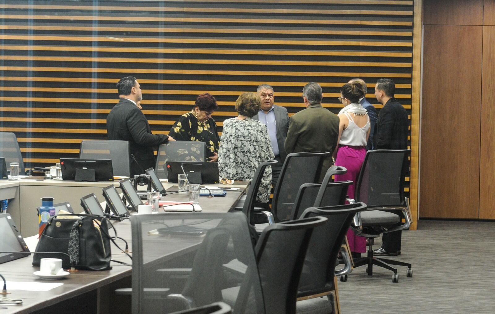 Jorge Torres, director de la DIS, se reunió en privado con los diputados de la Comisión de Seguridad y Narcotráfico de la Asamblea Legislativa, tras revelar reunión con el exmagistrado Celso Gamboa, cuya extradición fue solicitada por Estados Unidos.