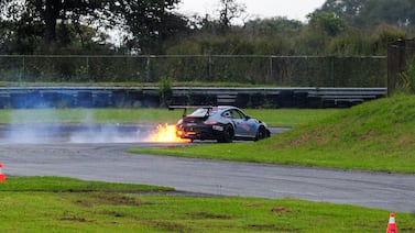 Piloto André Solano usó su colmillo en plena pista para evitar una terrible tragedia