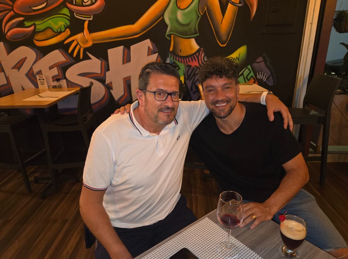 Iñaki Alonso, extécnicco del Saprissa regresó a Costa Rica en busca de una nueva oportunidad laboral. Foto tomada de X.