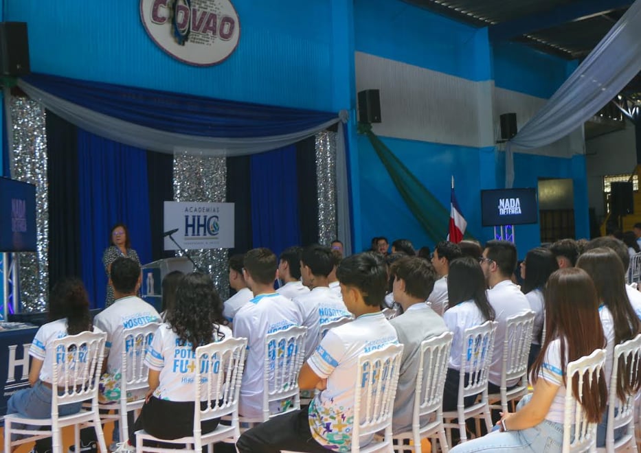Más de 100 jóvenes del Caribe podrán capacitarse gratis y recibir apoyo para encontrar trabajo gracias a programa de empleabilidad.