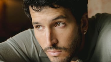 La increíble sorpresa de unos ramonenses cuando Sebastián Yatra llegó por pollo frito
