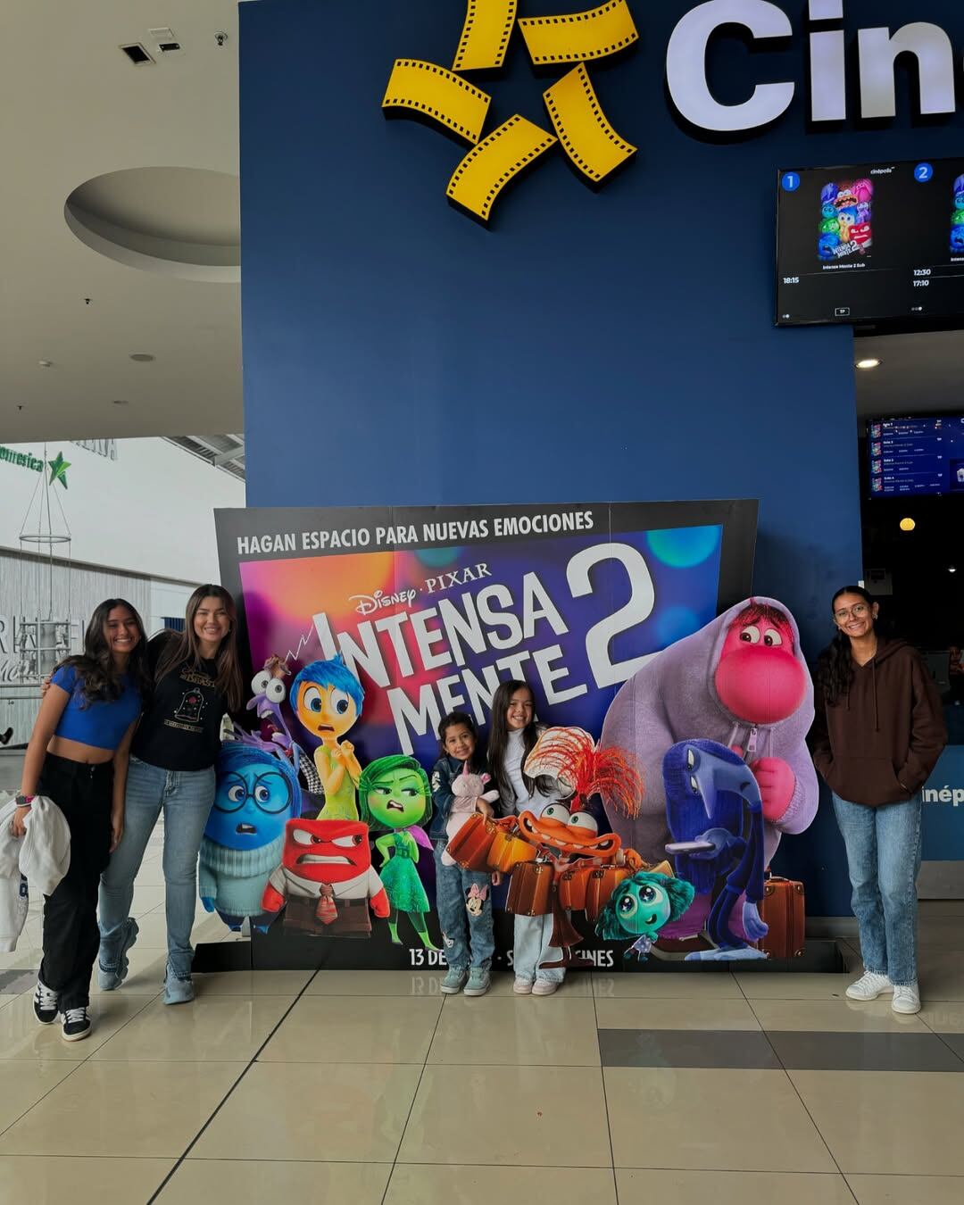 Melissa Durán, presentadora de Noticias Repretel y Periodista