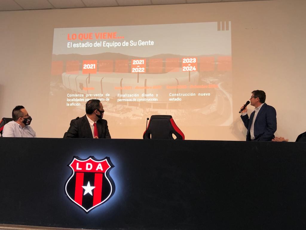 Conferencia de prensa nuevo estadio Alajuelense