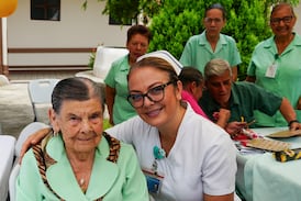 Hospital San Juan de Dios identificó a su paciente más longeva y le preguntó el secreto para vivir tanto