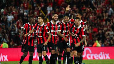Este es el once con el que Alajuelense se jugará la final ante Saprissa, ¿llegó Johan Venegas?