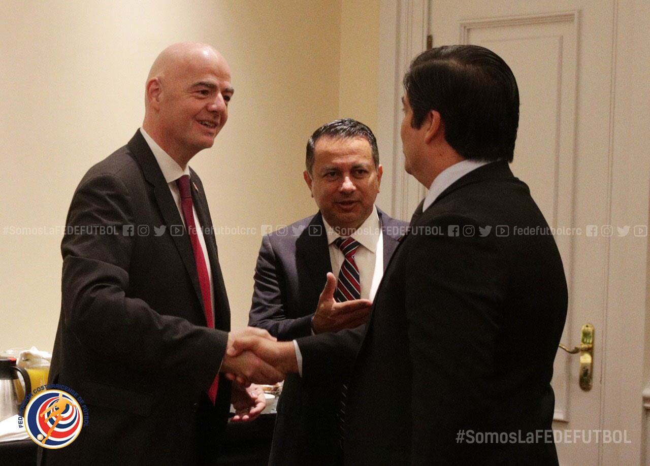 El presidente de la Federación Internacional de Fútbol Asociado (FIFA), James Infantino, quien está en el país, anunció en conferencia de prensa, junto al presidente de Costa Rica, Carlos Alvarado, que Tiquicia y Panamá organizarán la Copa Mundo Sub-20 femenina del próximo año.