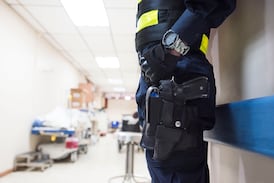 Atacan a balazos a hombre en San Juan de Dios de Desamparados: sobrevivió pese a múltiples disparos