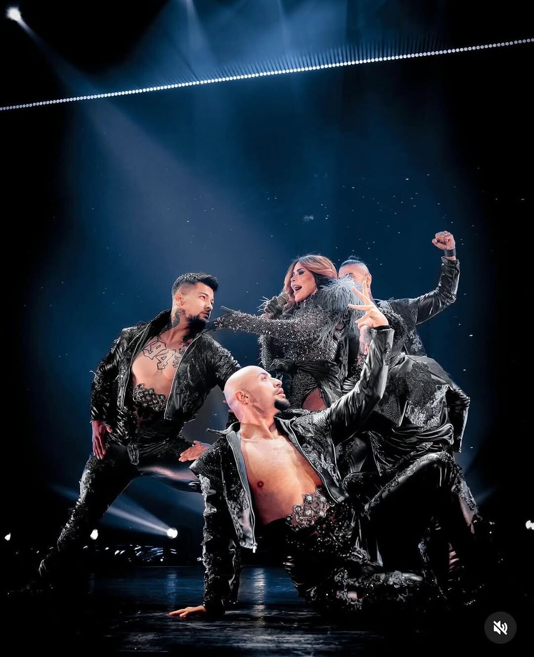 Bailarín tico Michael Rubí, participante de Mira quién baile y parte del equipo coreográfico de Gloria Trevi en México.