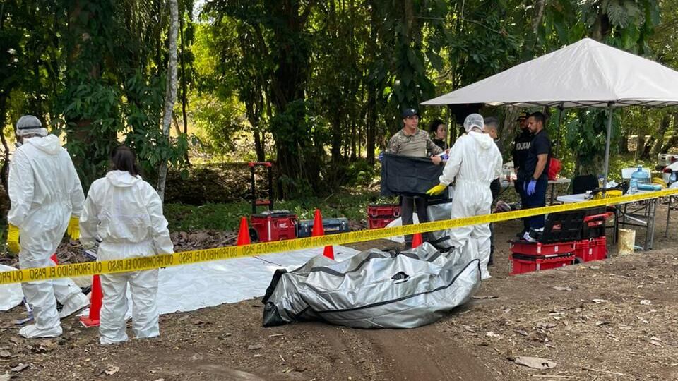 Cementerio clandestino en Herradura, utilizado por la banda de Oso. Foto: OIJ