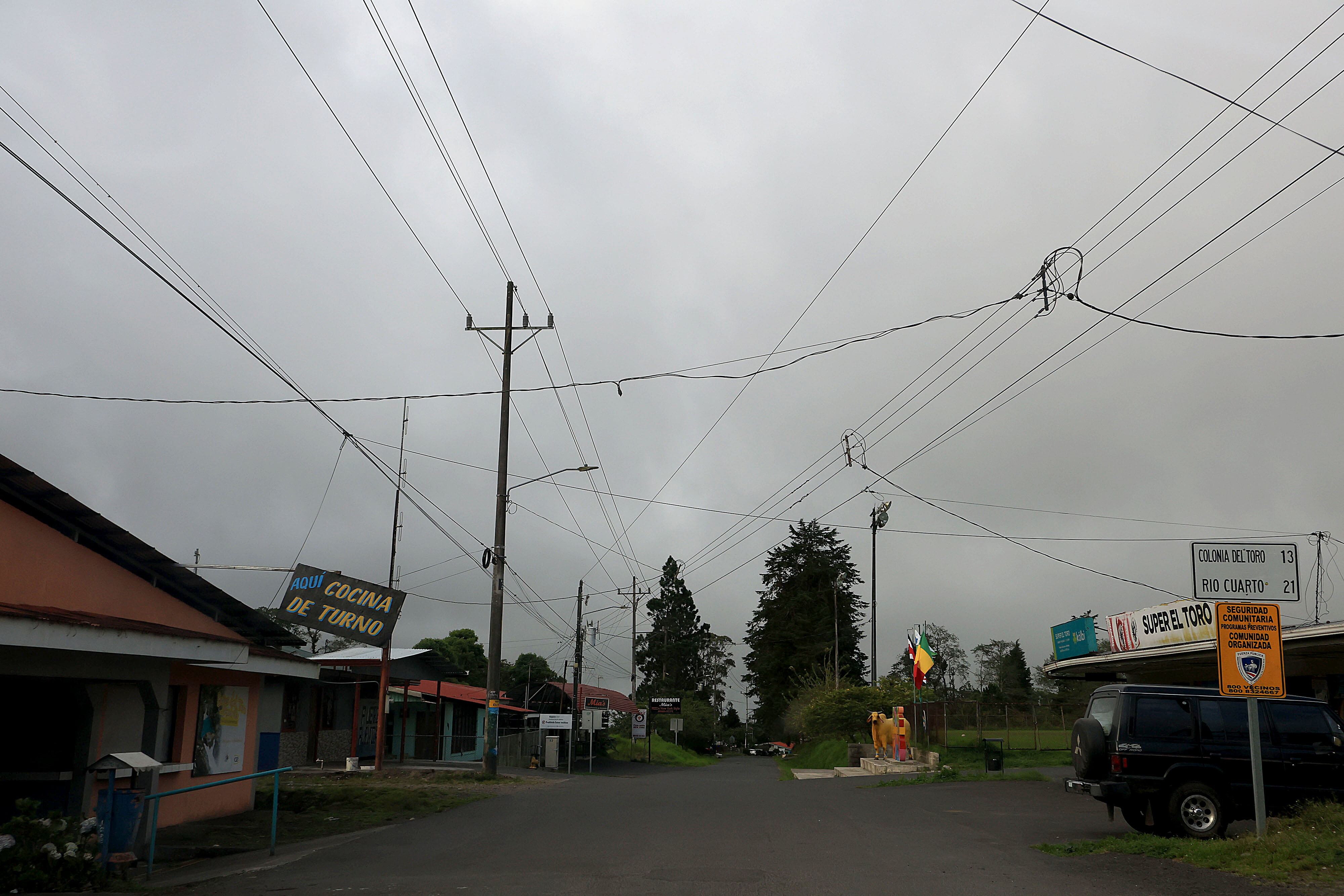 Sarchí, afectación por erupción de volcán Poas