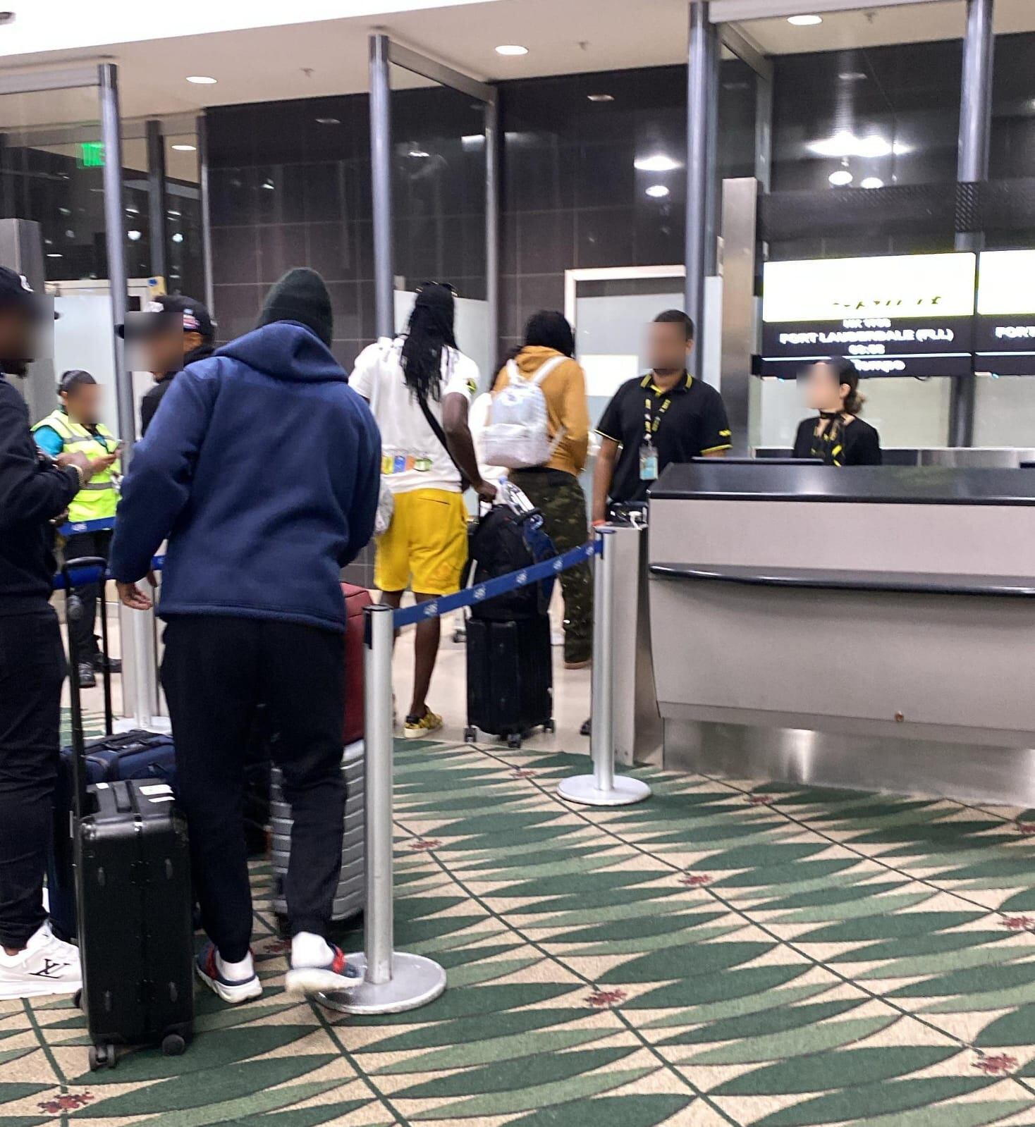 Modelo Lola Wright contó el mal momento que pasó Vybz Kartel en su intento por ingresar al país y por el que ella salió rascando