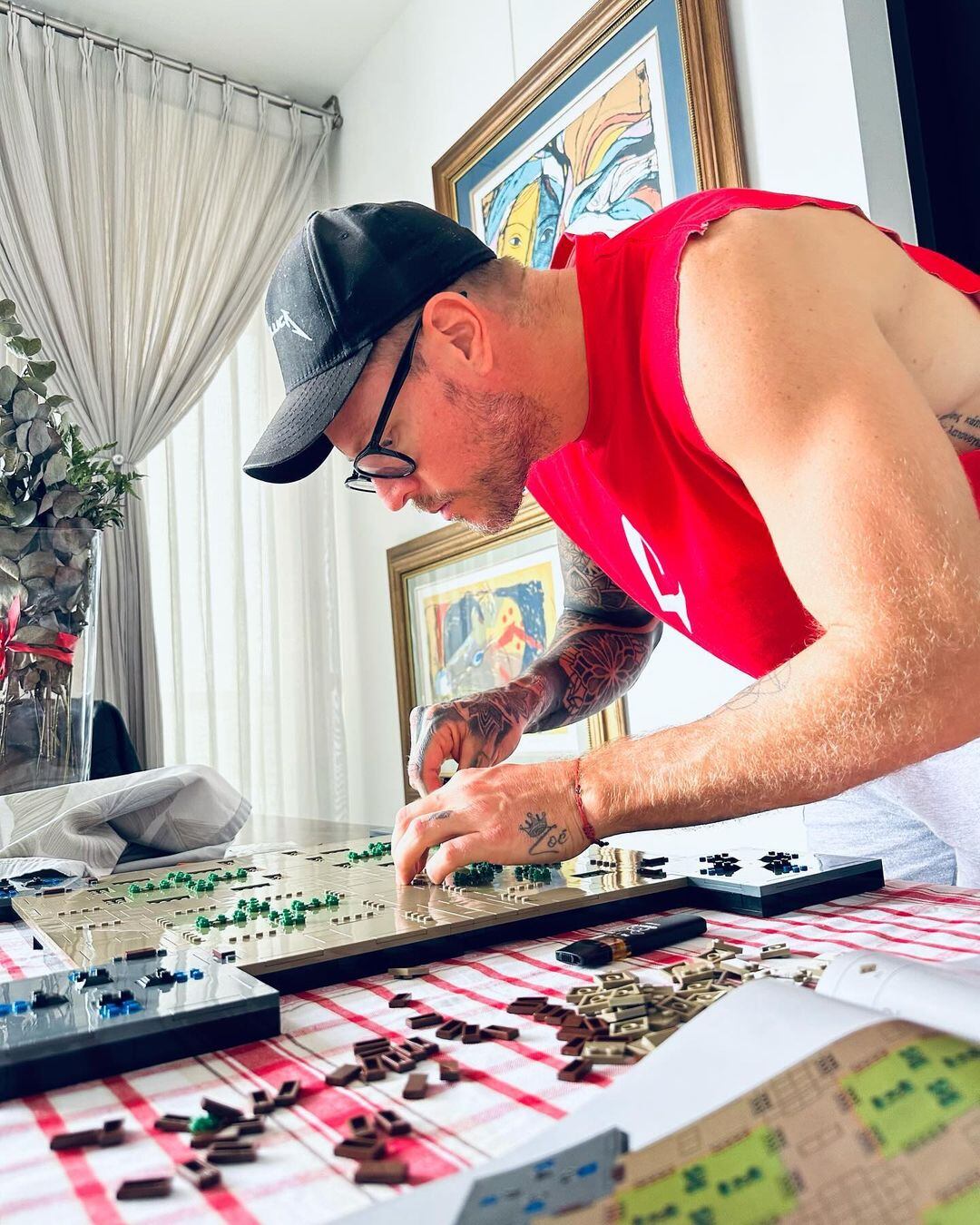 El presentador de canal 7, Mauricio Hoffmann.