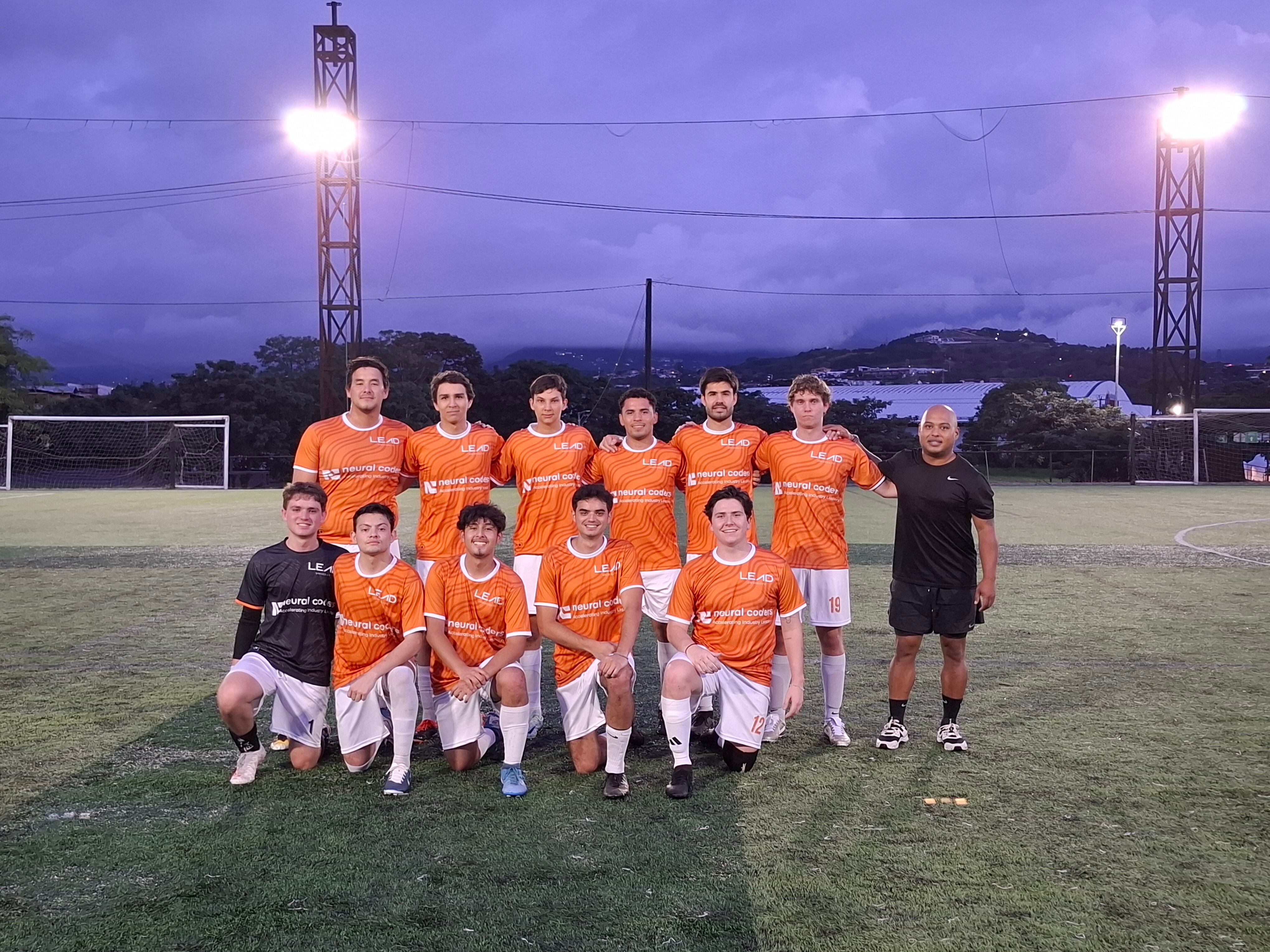 Uniliga: El equipo de Lead University vapuleó 5-0 en su primer partido. ¡Qué nivel!