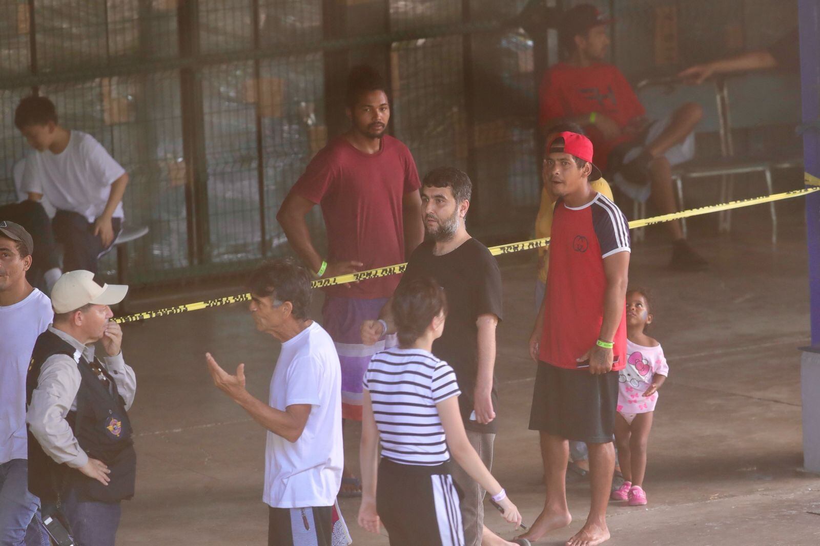 21/02/2025, Puntarenas, Ciudad Neilly, en el centro de Migración CATEM Centro de Atención a Migrantes en Ciudad Nelly Corredores de Puntarenas se encuentran los migrantes deportados de los Estados Unidos.