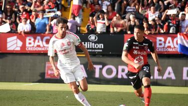 Alajuelense estaría cerca de devolverle la cortesía al Twente de Países Bajos