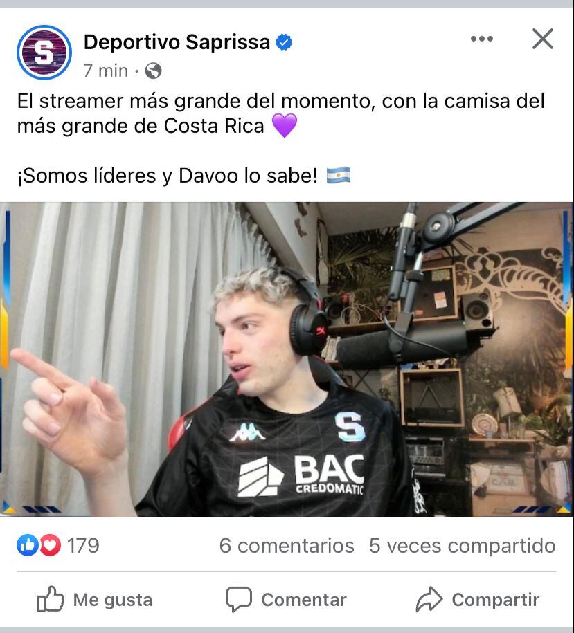 Davoo, camisa de Saprissa