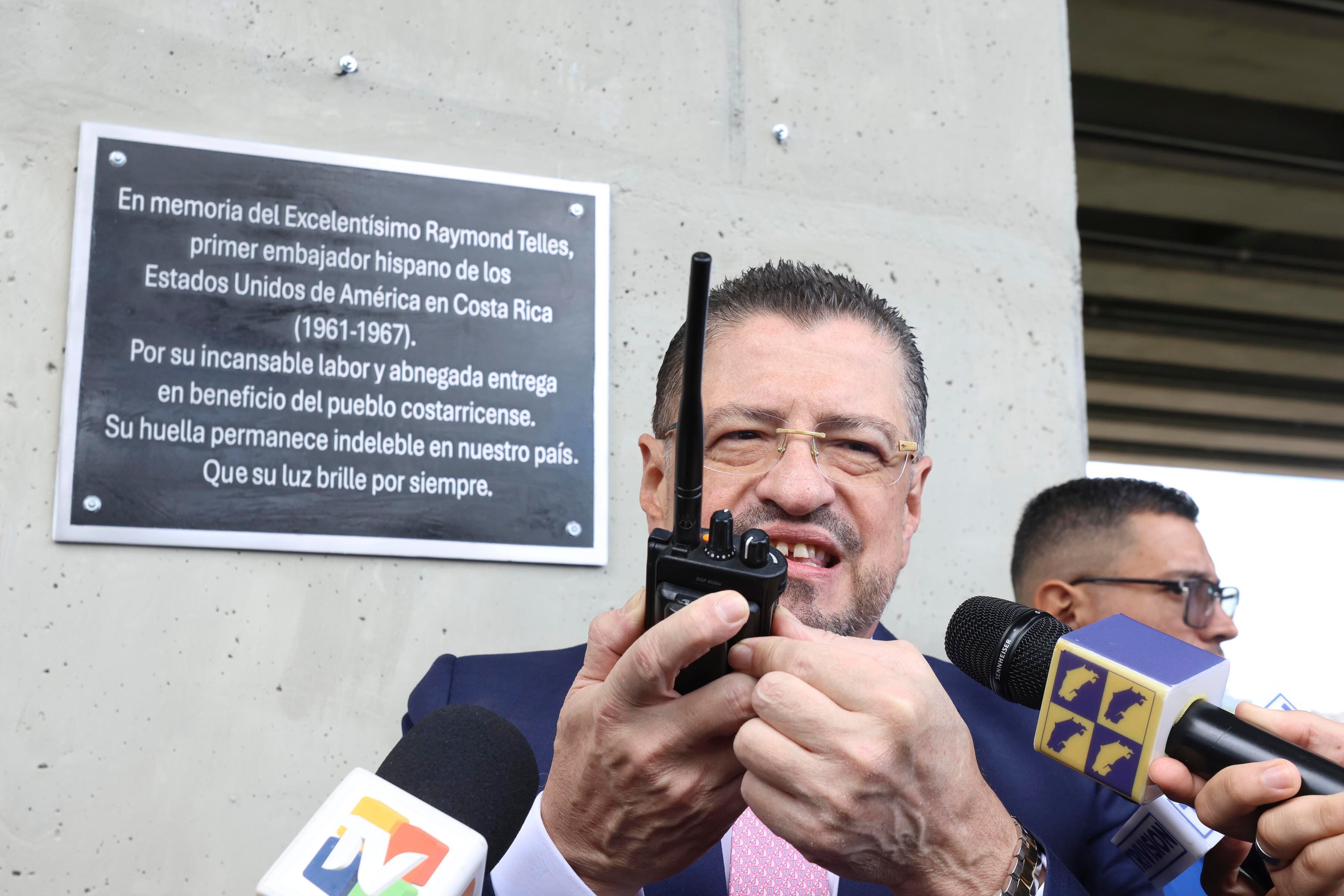 Inauguración rotonda Hatillo 3 y 4