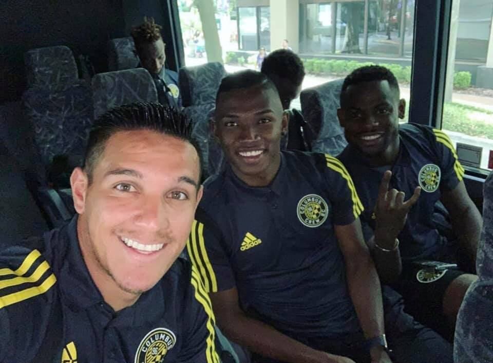 Luis Díaz (centro) siempre estará agradecido con David Guzmán por su apoyo en Columbus.