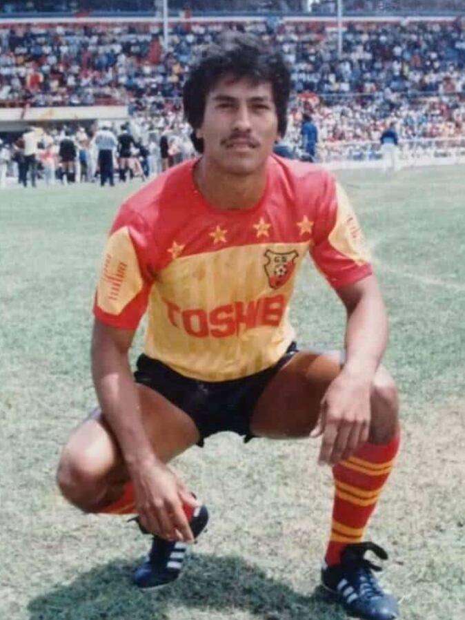 Ronald Marín, exjugador de clubes como Herediano y Cartaginés y exmundialista de Italia 90. Foto tomada de El buzón de Rodrigo.