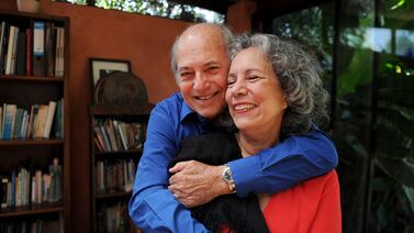 Esposa de Leonardo Perucci confirma que lucha contra un posible diagnóstico de cáncer