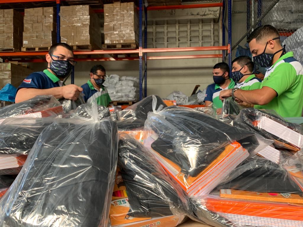 A partir de este 9 de diciembre 198 mil niños empezarán a recibir útiles escolares para el curso lectivo 2021, debido a la coordinación entre el Instituto Mixto de Ayuda Social (IMAS), Correos de Costa Rica y el Ministerio de Educación Pública (MEP)