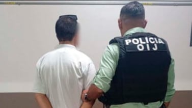 Hombre estaba en un parqueo en Pavas y acabó con un problema judicial encima