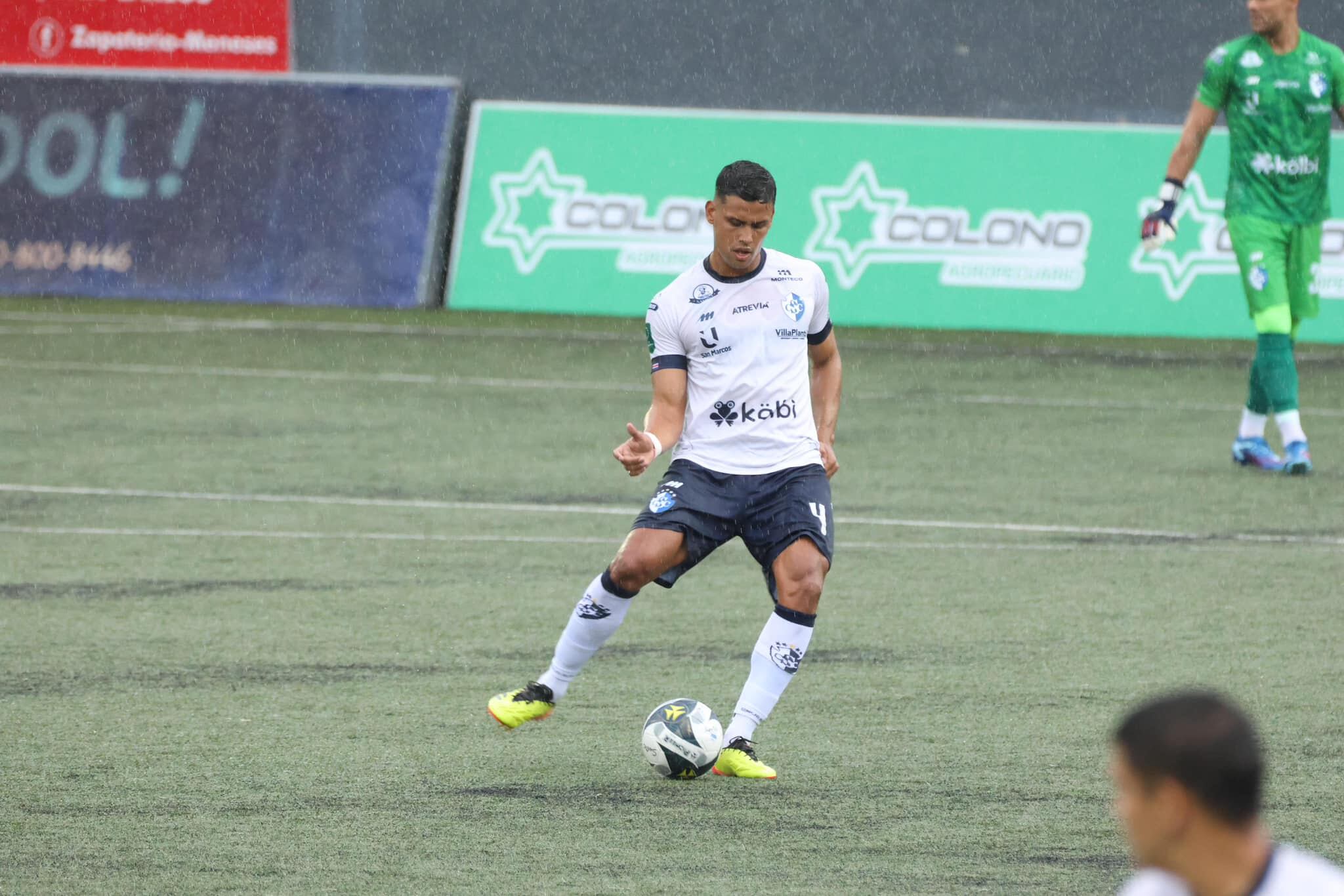 Kevin Espinoza, Santos - Cartaginés, estadio Ebal Rodríguez