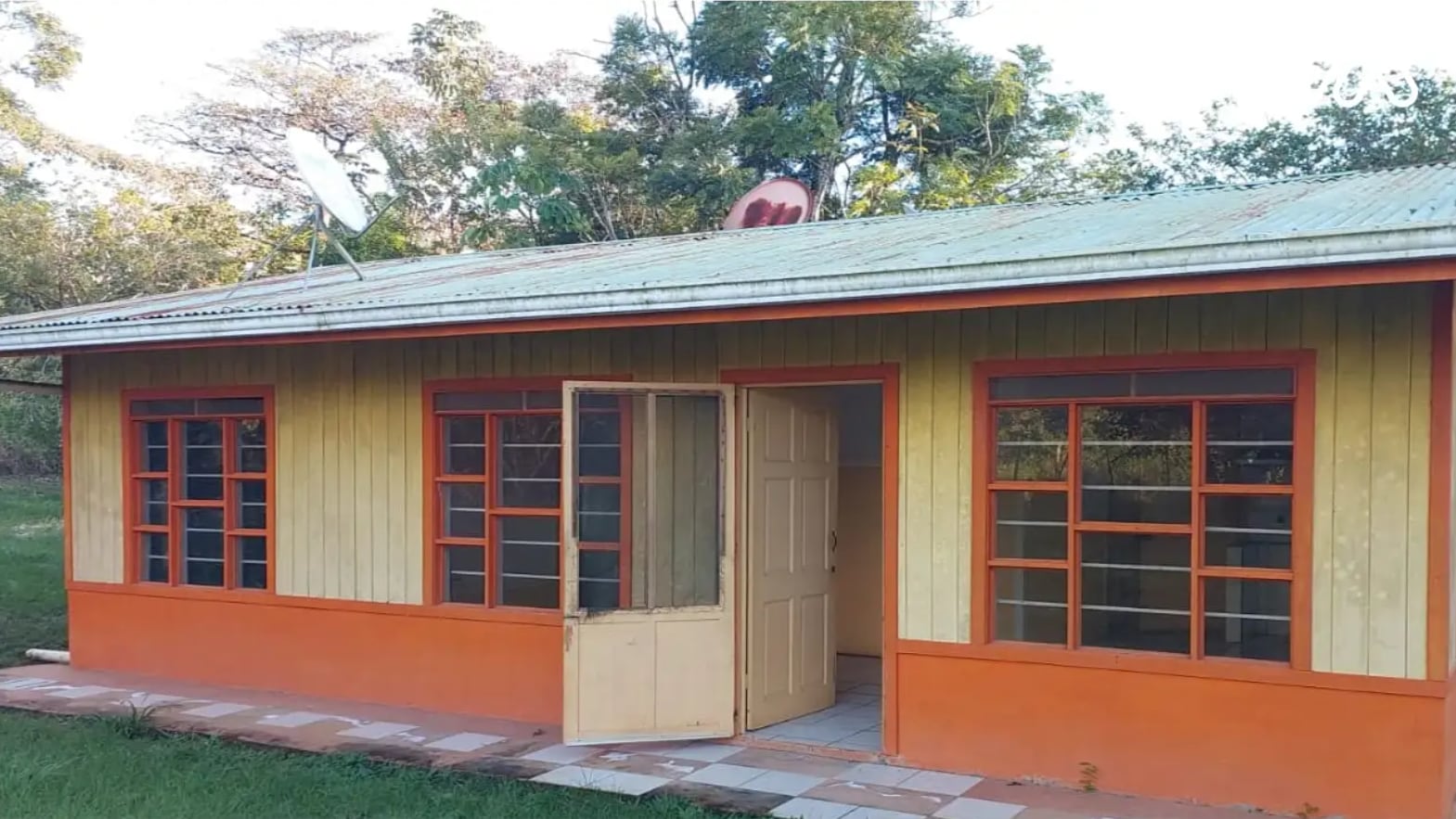 Grupo Mutual tiene varias casas y terrenos en oferta, algunas cuentan con descuentos y otras no.