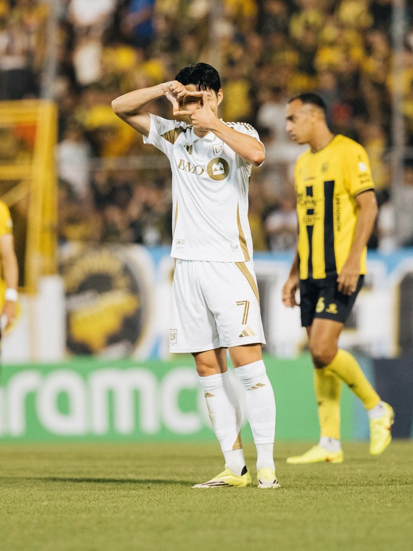 एलएएफसीने कोर्टवर ह्युंग मिन सोनच्या साथीने रिअल एस्पानाचा 1-6 असा पराभव केला