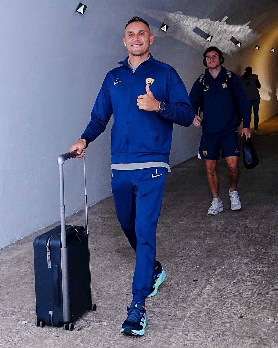 Keylor Navas la pasó mal el miércoles, en el encuentro ante Pumas y San Luis. Instagram Pumas.