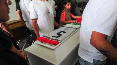 Tragedia en Circunvalación: Lindo gesto emocionó a los presentes en funeral de las víctimas