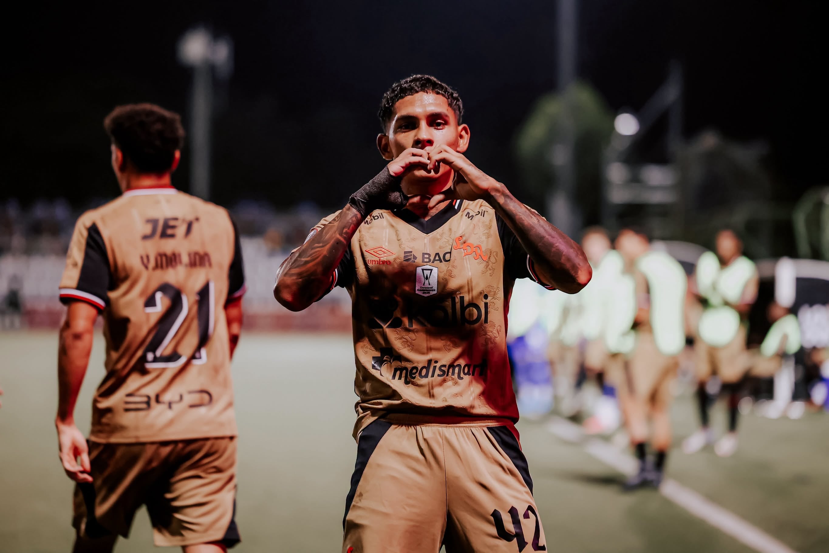 John Paul Ruiz hizo uno de sus mejores juegos con Liga Deportiva Alajuelense y anotó en Nicaragua.