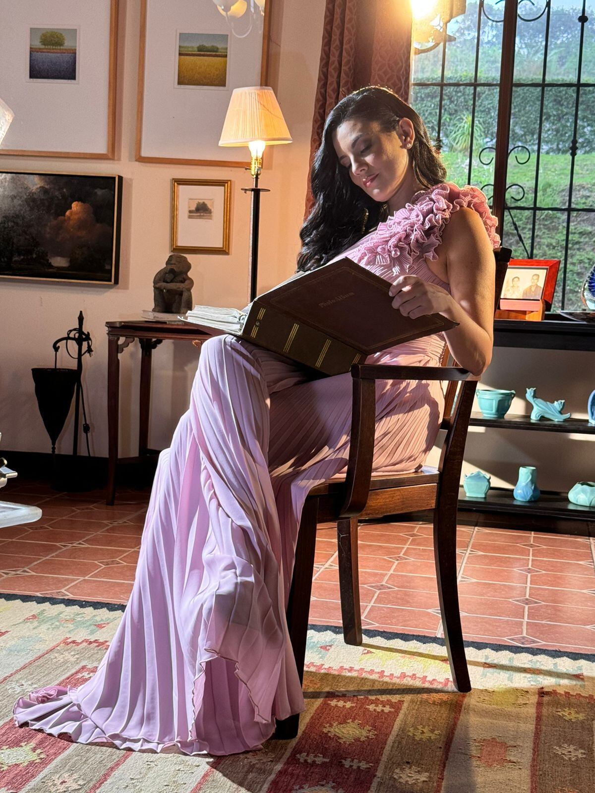 Cantante Vanessa González y su abuelo Beltrán Leal.