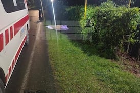 Mujer muere atropellada por ambulancia privada cuando trató de cruzar la ruta 32