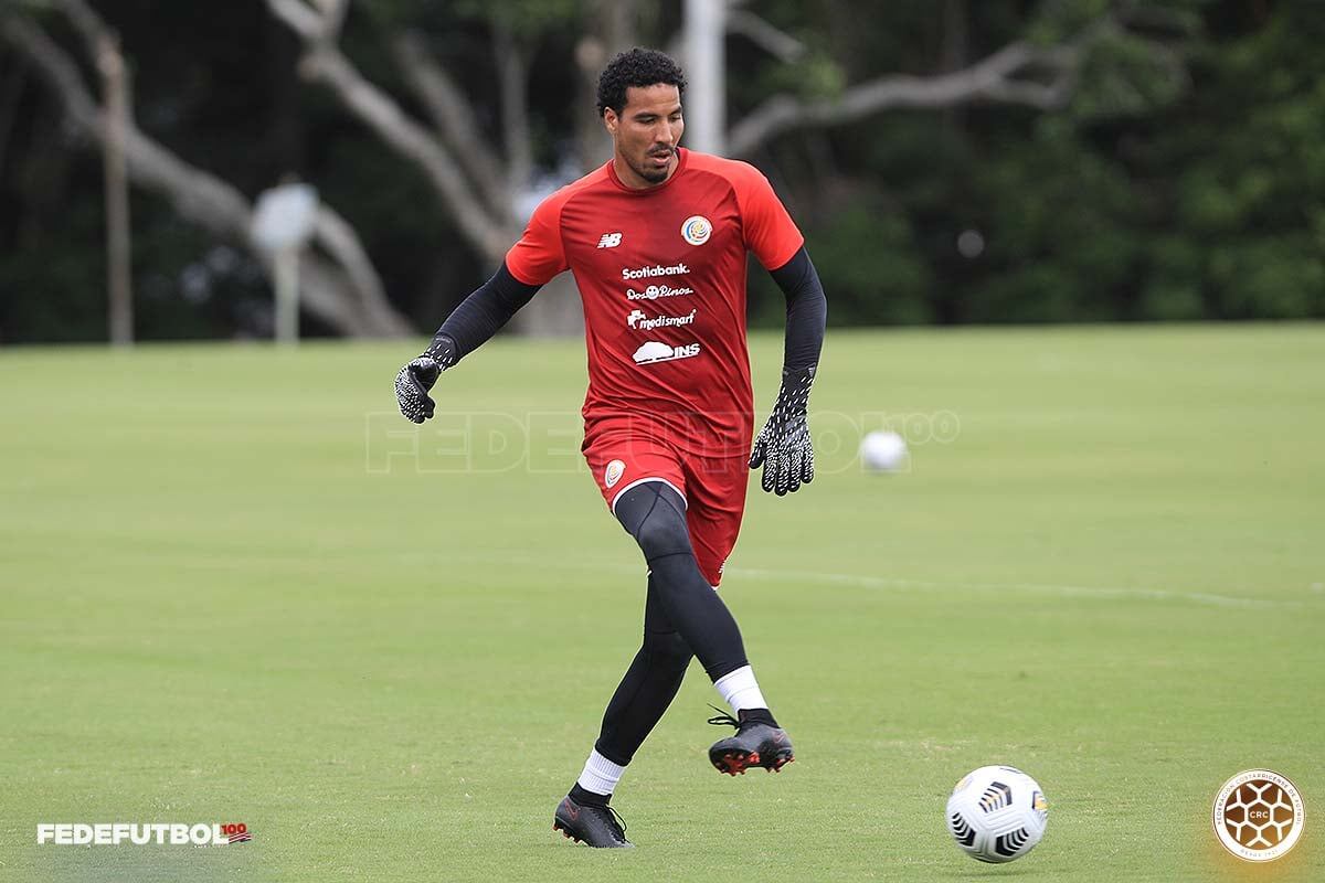 El portero Esteban Alvarado dijo que él y sus compañeros tienen claro a cuáles rivales enfrentarán en Copa Oro. Fedefútbol.