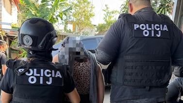 Muchacha de 18 años es detenida como sospechosa de participar en asalto a repartidor de comida